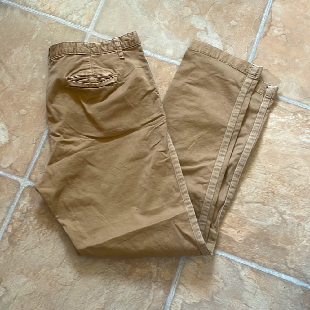 GAP Women’s 14 T trouser style khakis ankle 31 inseam